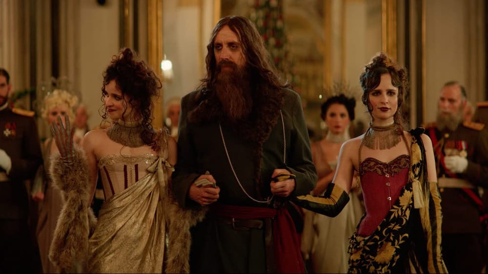 The King's Man Review - Matthew Vaughn's Kingsman Prequel is Stuck in the Past